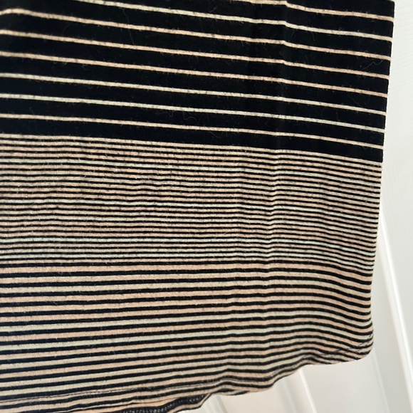 Max Edition Women's T-shirt - Picture 3 of 4